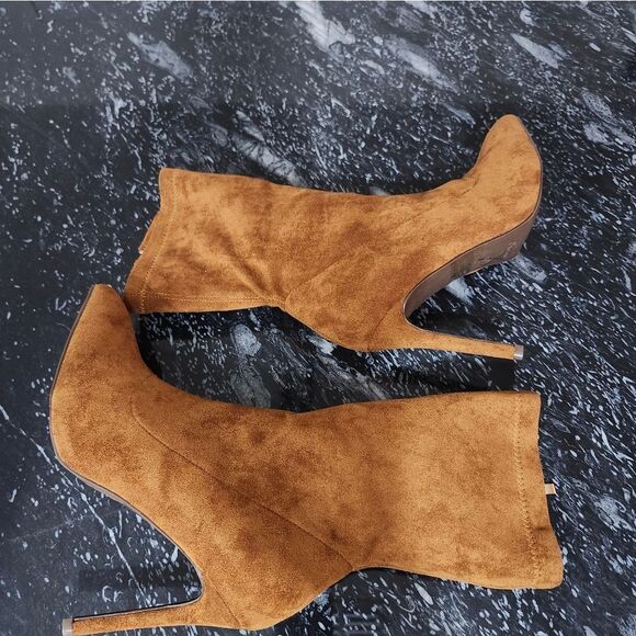 BRAND NEW SHOE LAND FAUX SUEDE ZIP SIDE SOCK BOOTS - Picture 11 of 16